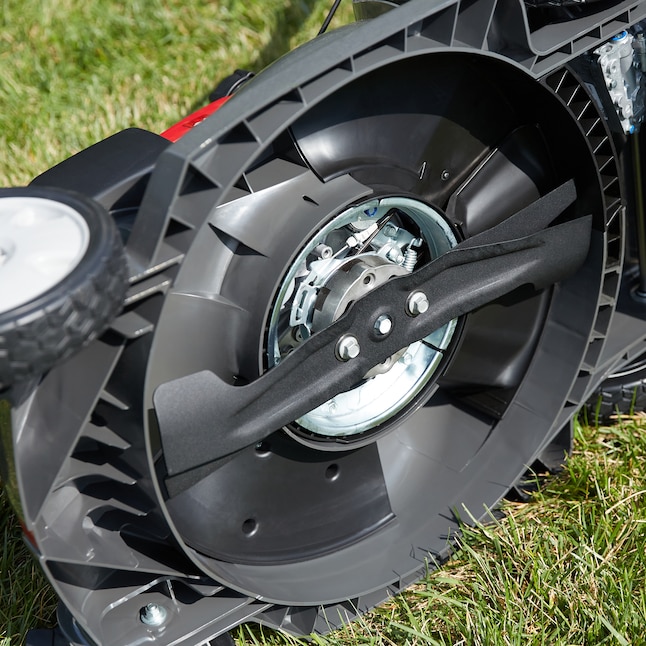 Self-propelled Gas Lawn Mower