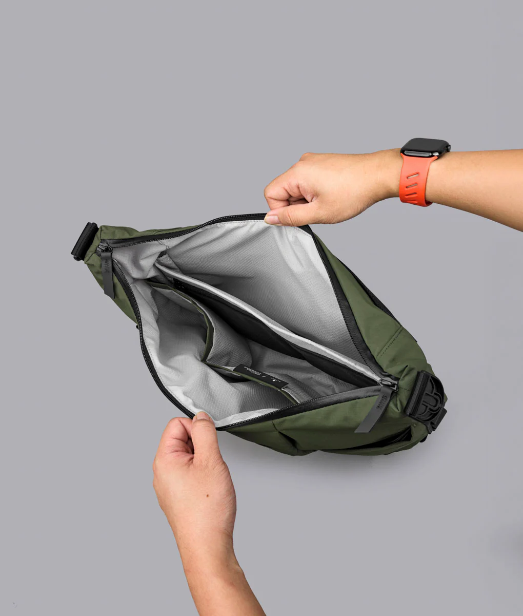 Flow Satchel (10L)