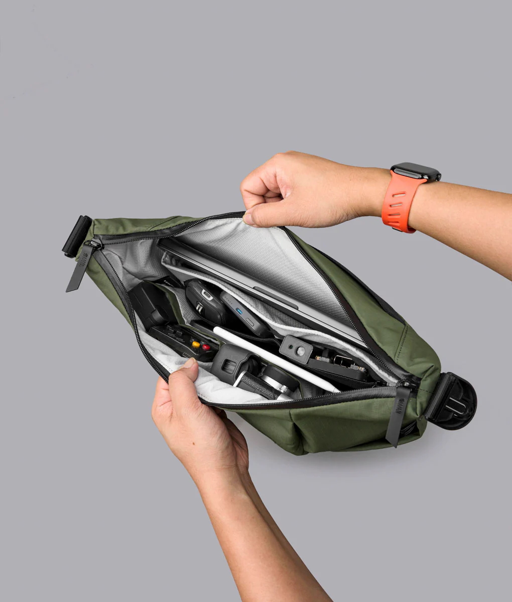 Flow Satchel (10L)