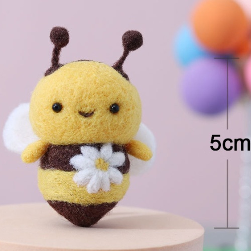 FeltingJoy - Bee Needle Felting Kit - Standing Bee