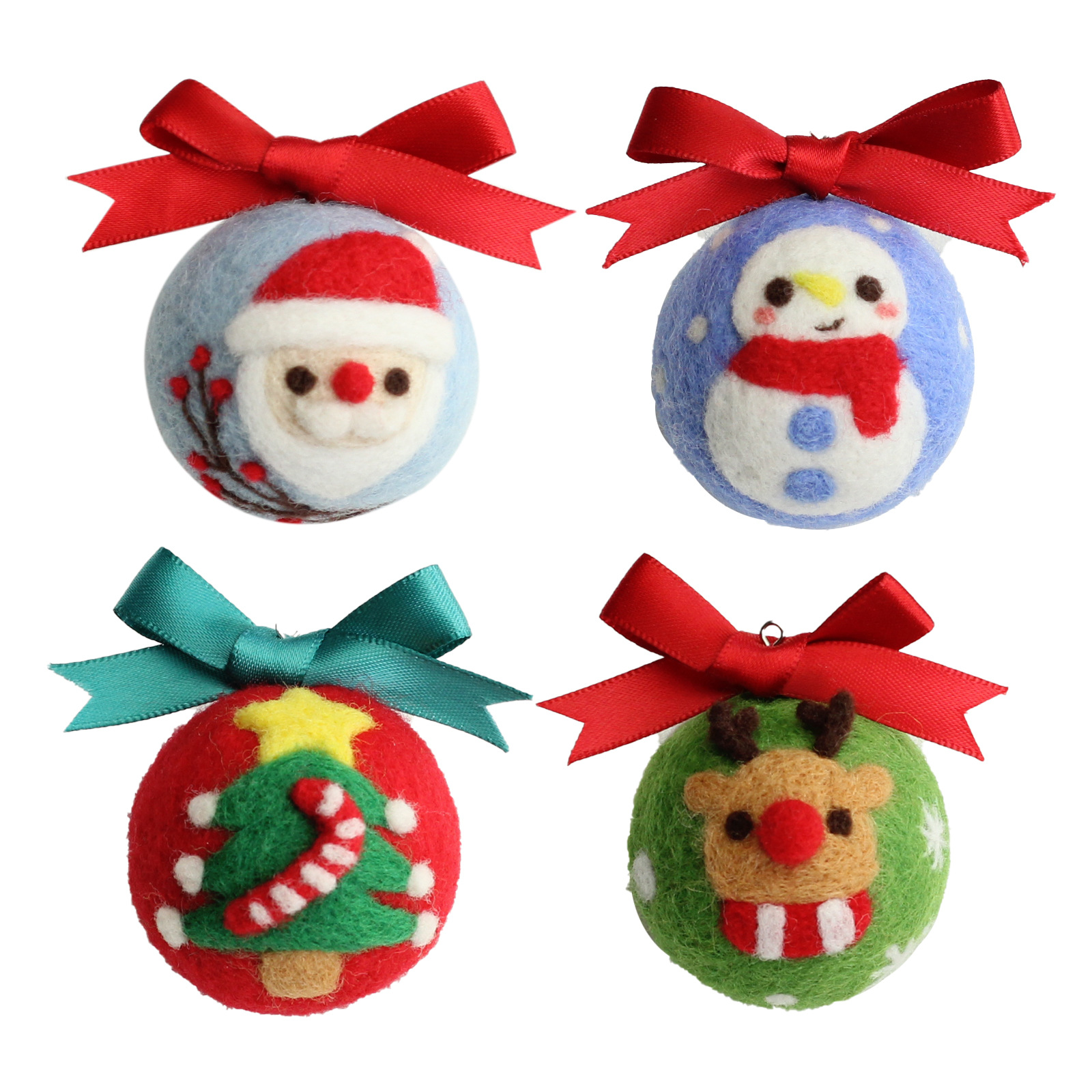 FeltingJoy - Needle Felting Kit -Christmas Puck
