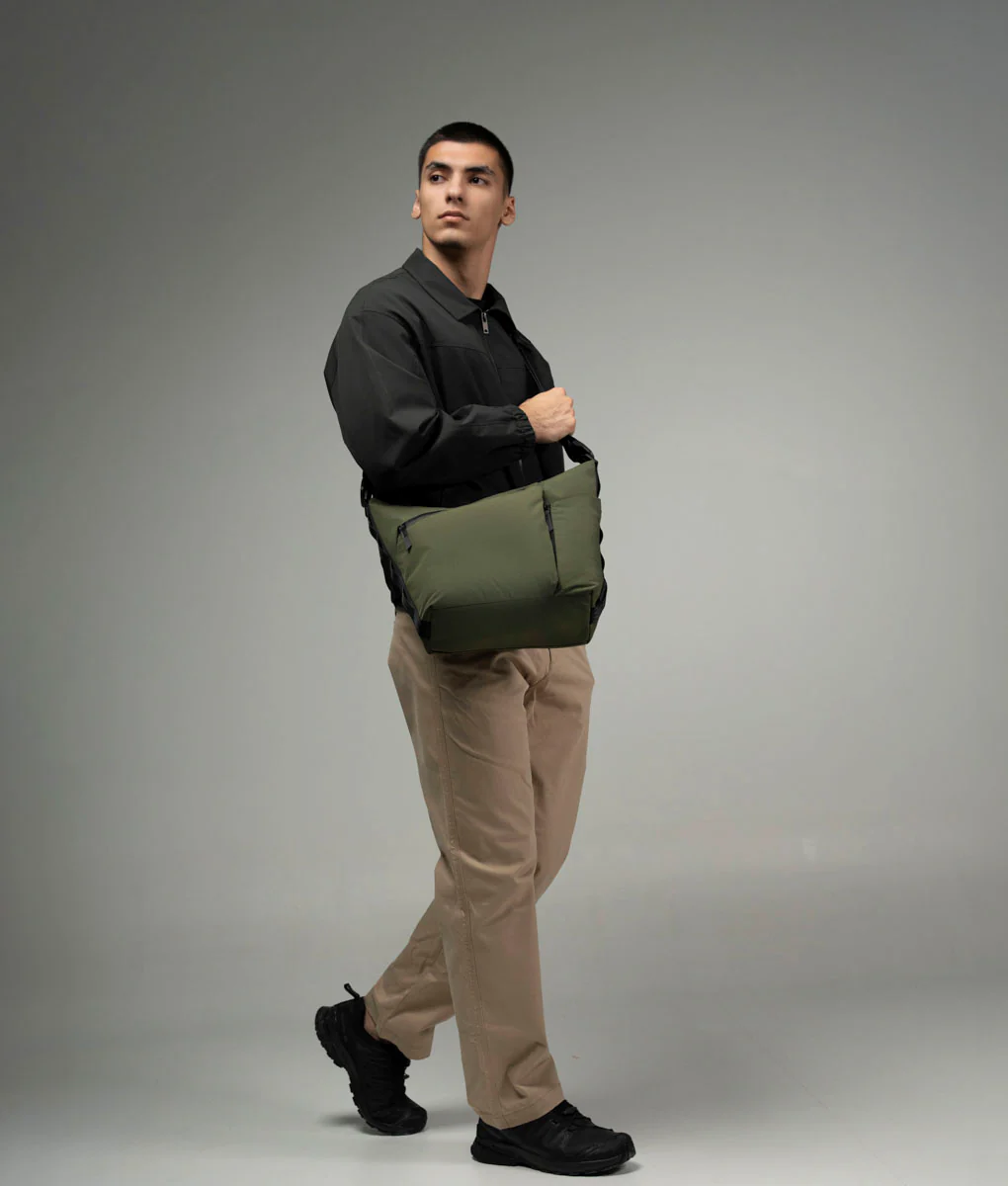 Flow Satchel (10L)