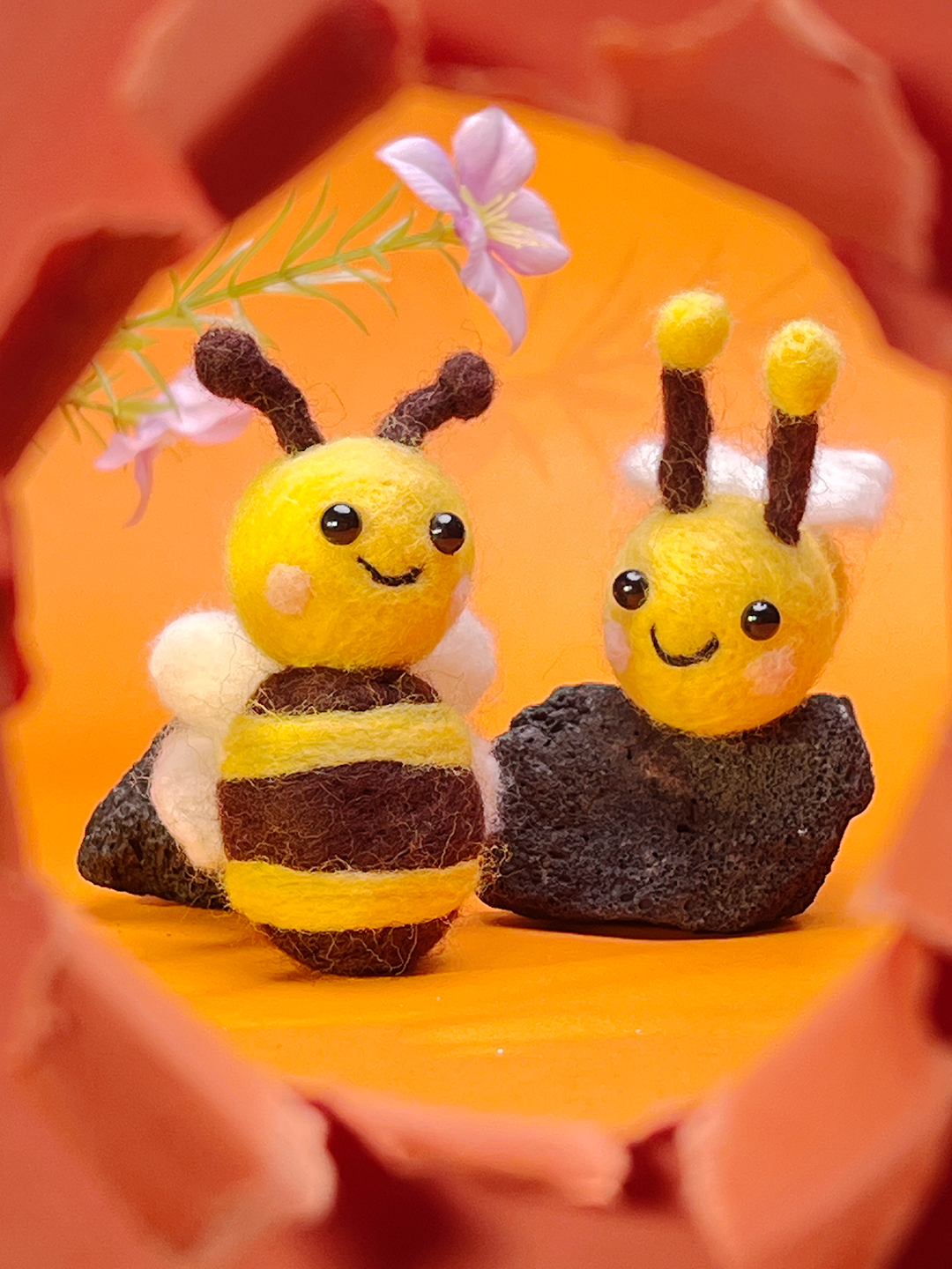 Bee Felt Animals Needle Felting Kit