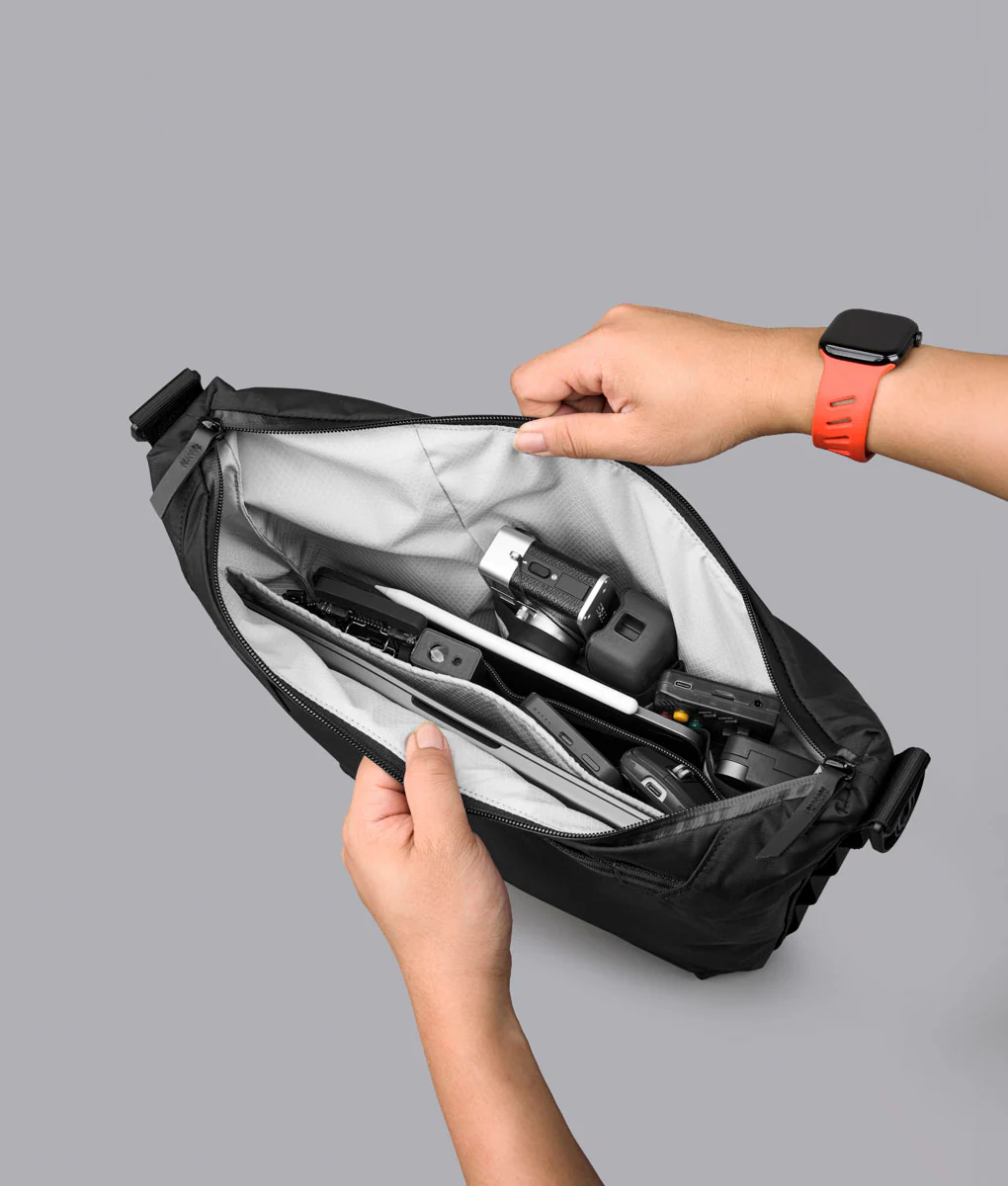 Flow Satchel (10L)