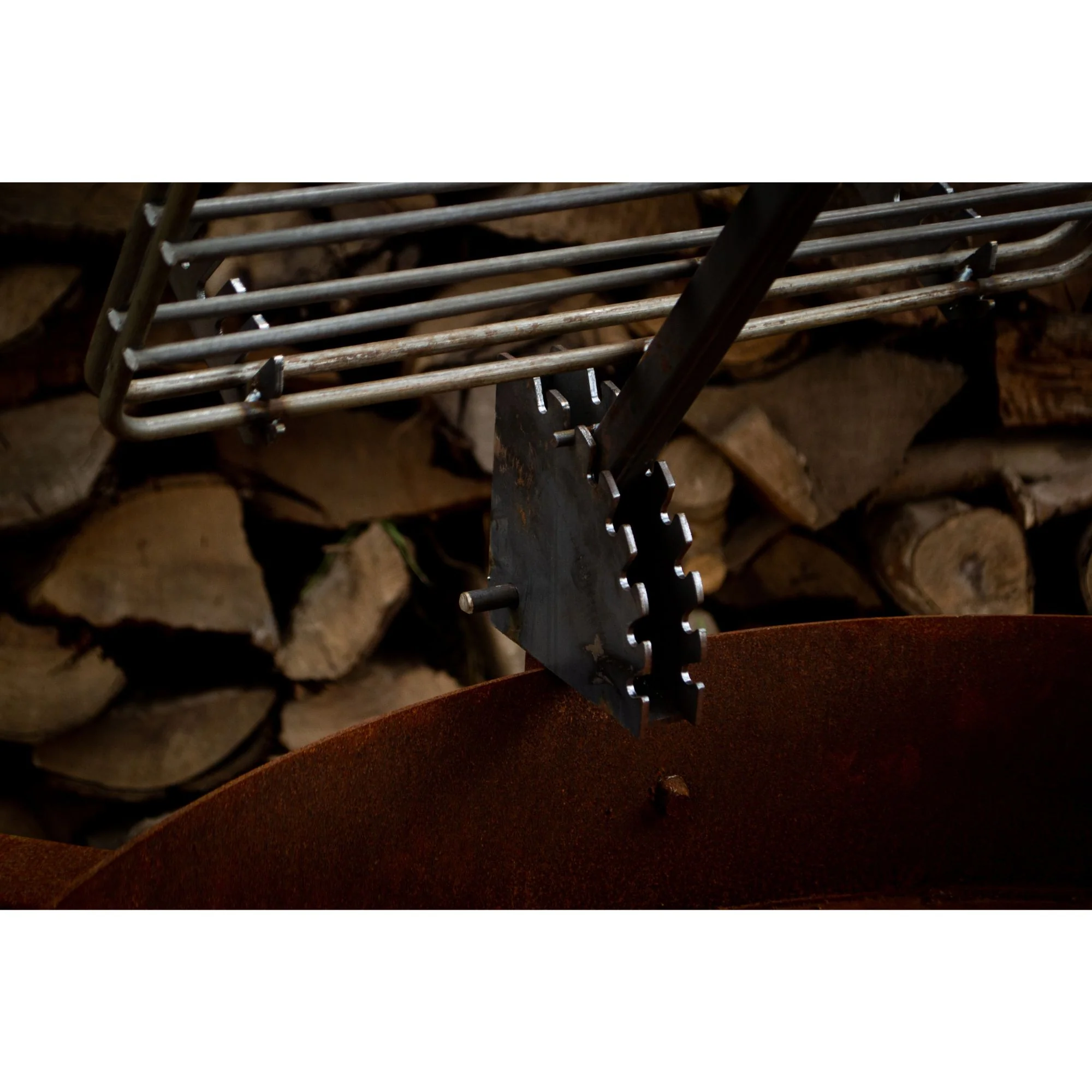 TX Petit Ram 80 Open Fire Argentine Wood and Charcoal Grill