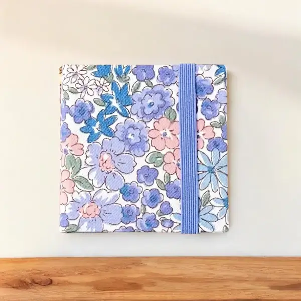Compact Creativity Anytime and Anywhere - KunstZet Watercolour Set