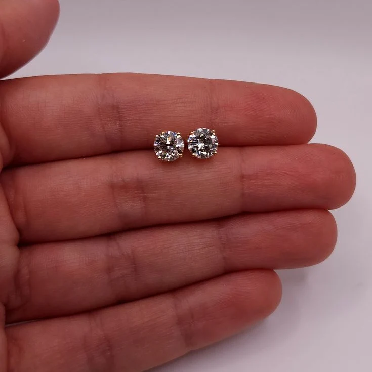 Moissanite Diamond  Four-Prong Stud Earrings