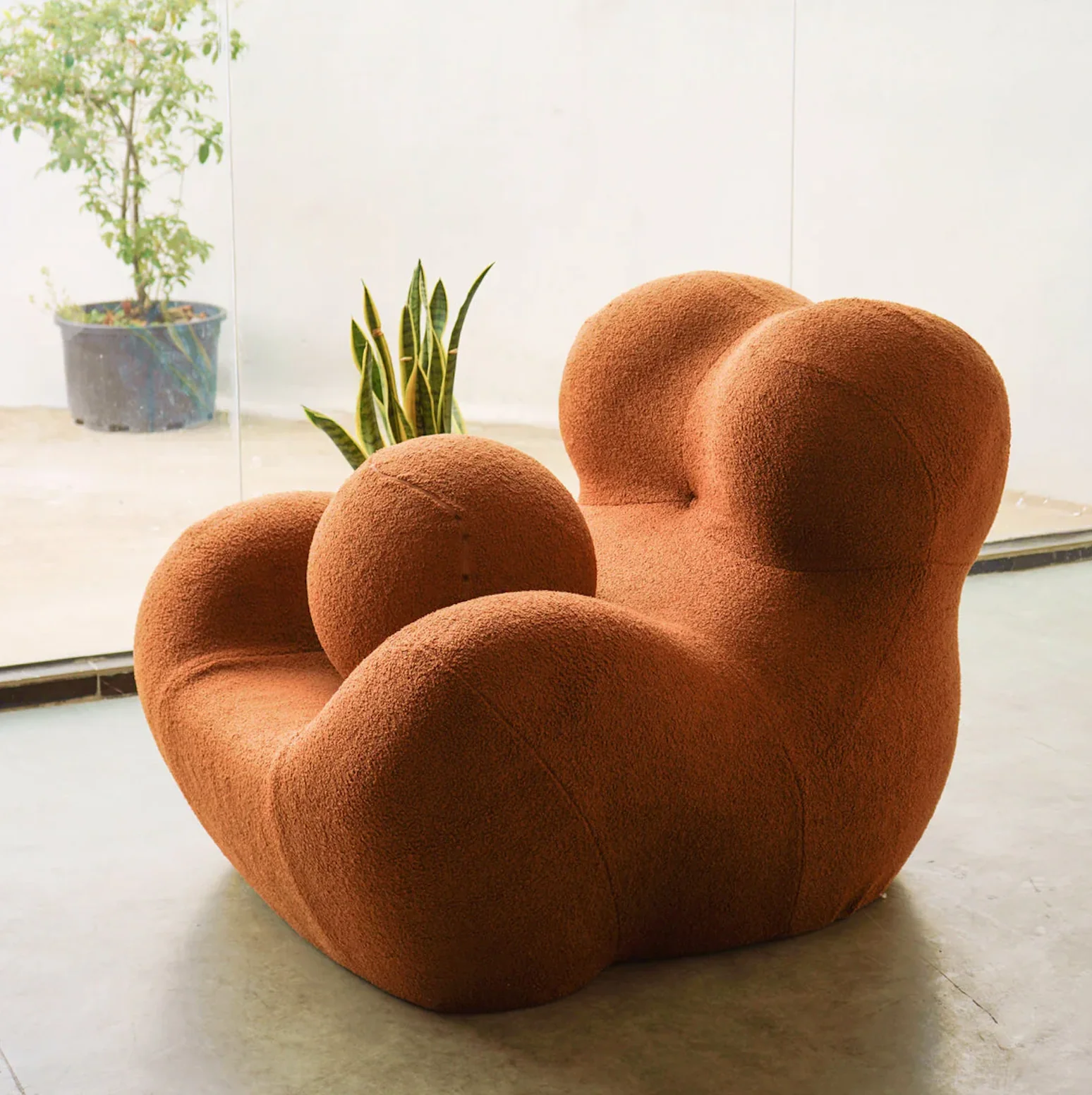 THE CLOUD LOUNGER