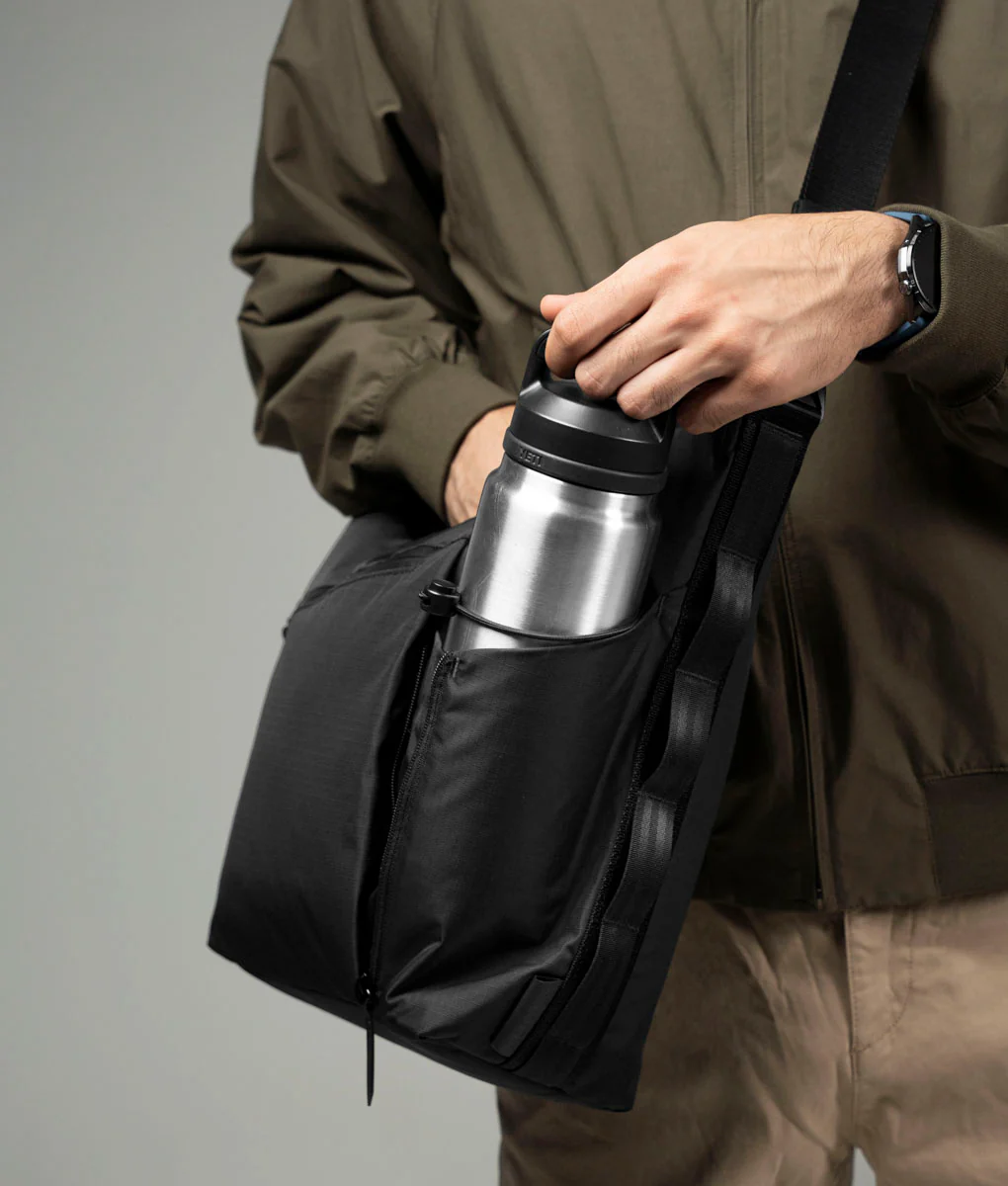Flow Satchel (10L)