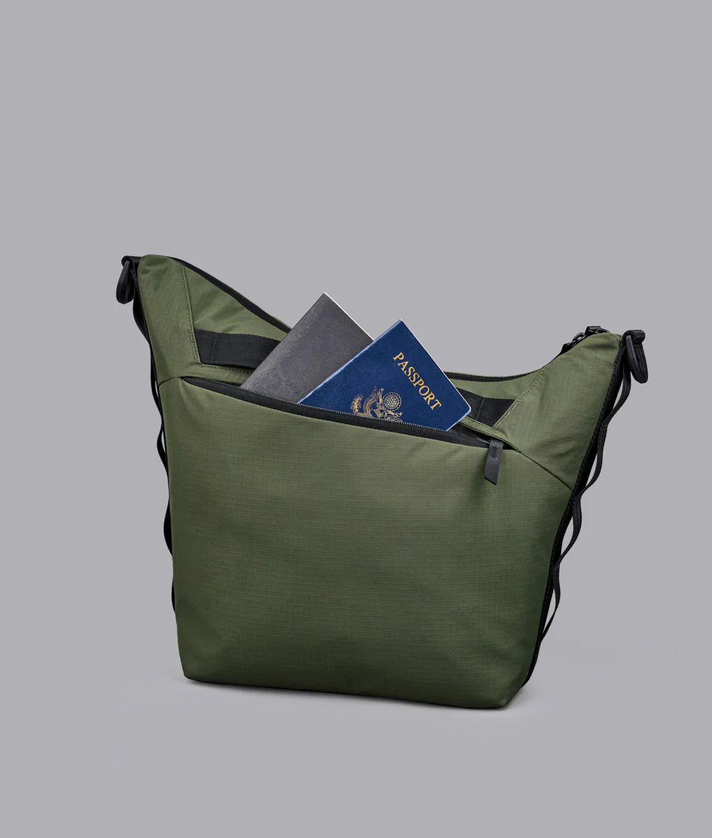 Flow Satchel (10L)