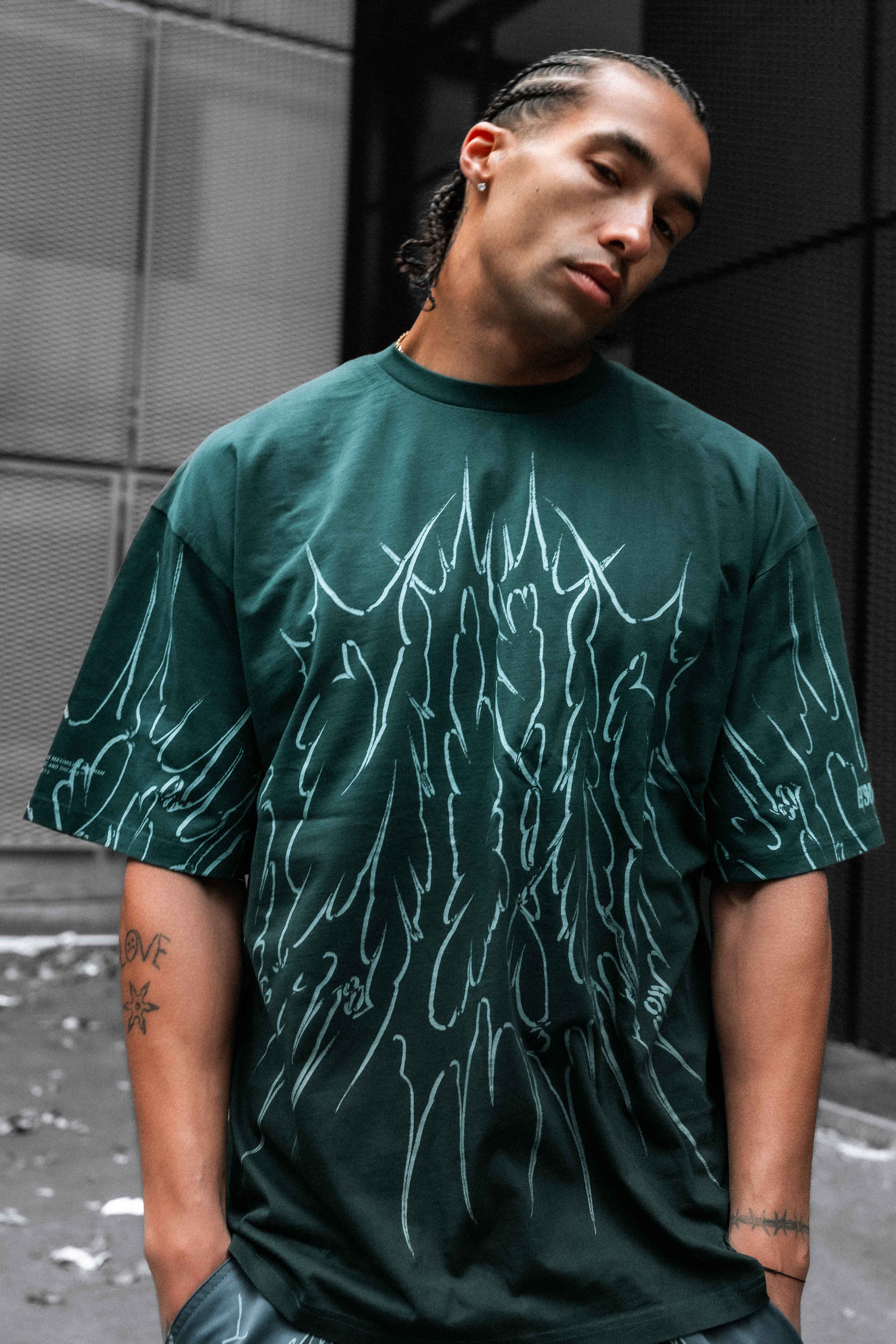 Black Razor (Petrol) - Oversized T-Shirt (200GSM)