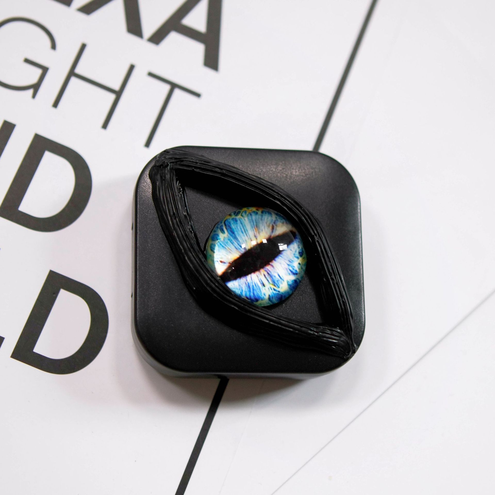 Devil's Eye Personality Contact Lens Storage Box - NEBULALENS