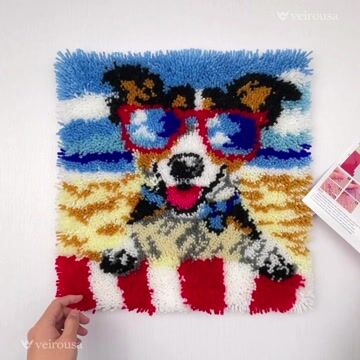 Beach Cool Dog - Latch Hook Kit