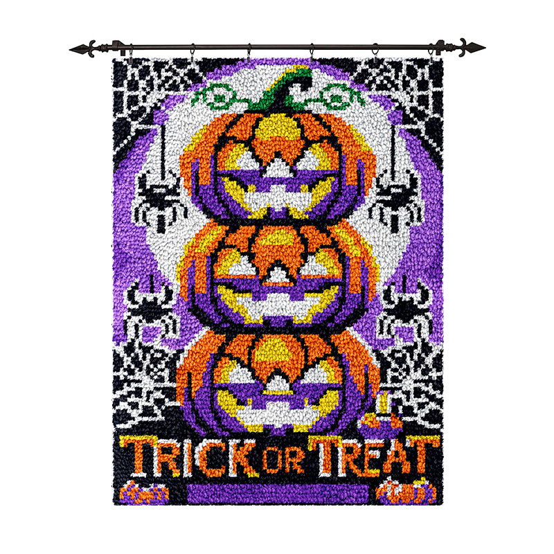 Halloween Trick Or Treat Pumpkin - Latch Hook Rug Kits