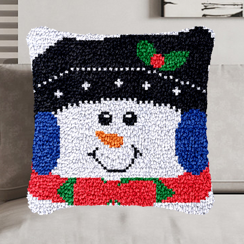 Smiling Snowman Pillowcase Latch Hook Kit for Adult, Beginner and Kid