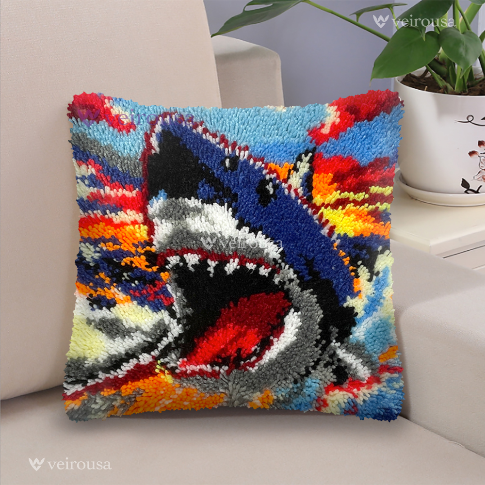 Shark's Leap - Latch Hook Kit