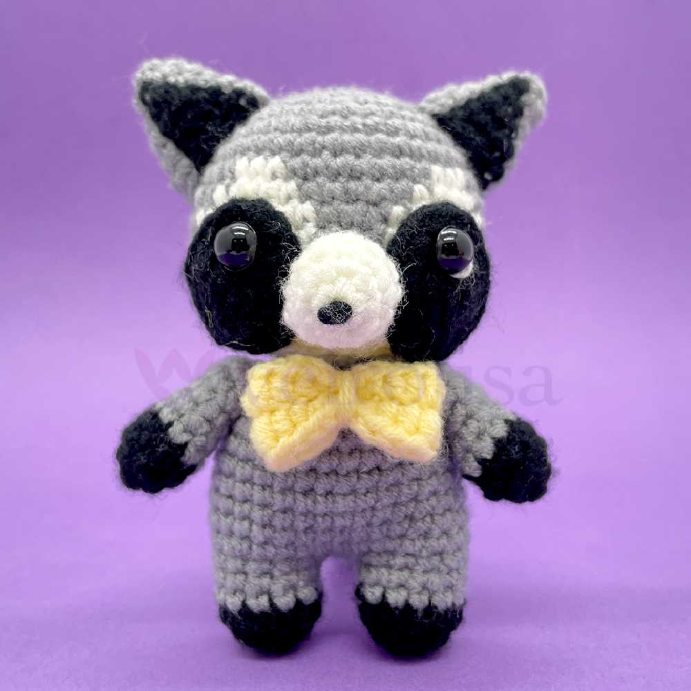 Little Raccoon - Crochet Kit