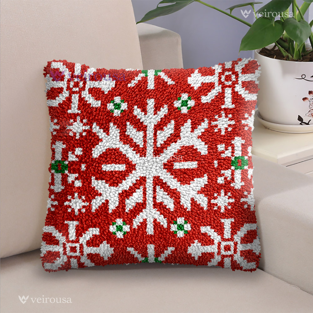 Xmas Snowflake - Latch Hook Pillow Kit