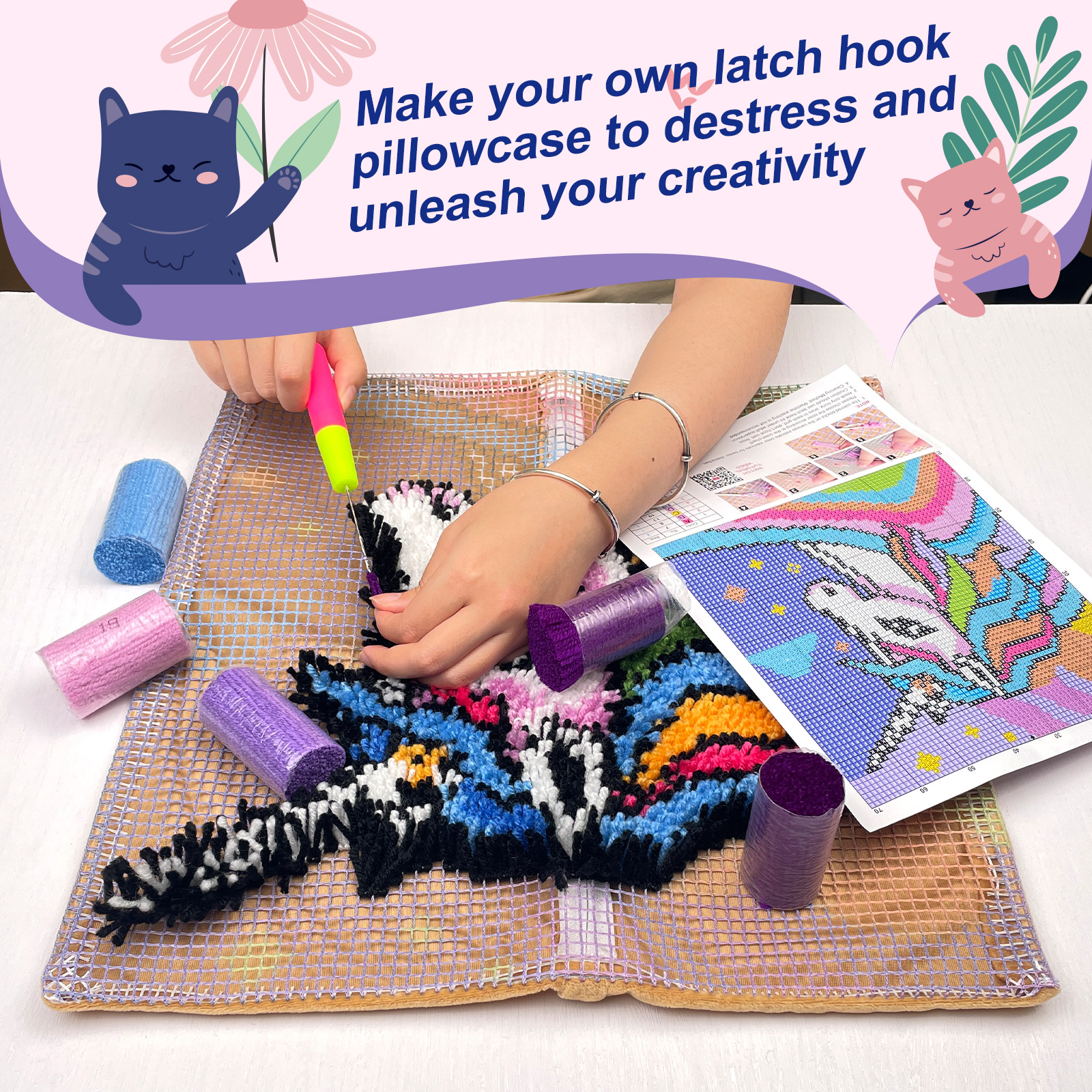 Dog Breeds - Latch Hook Pillow Kit