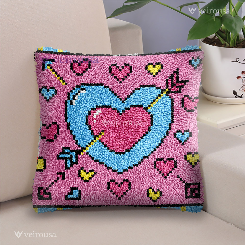 So Much Love - Latch Hook Pillow Kit