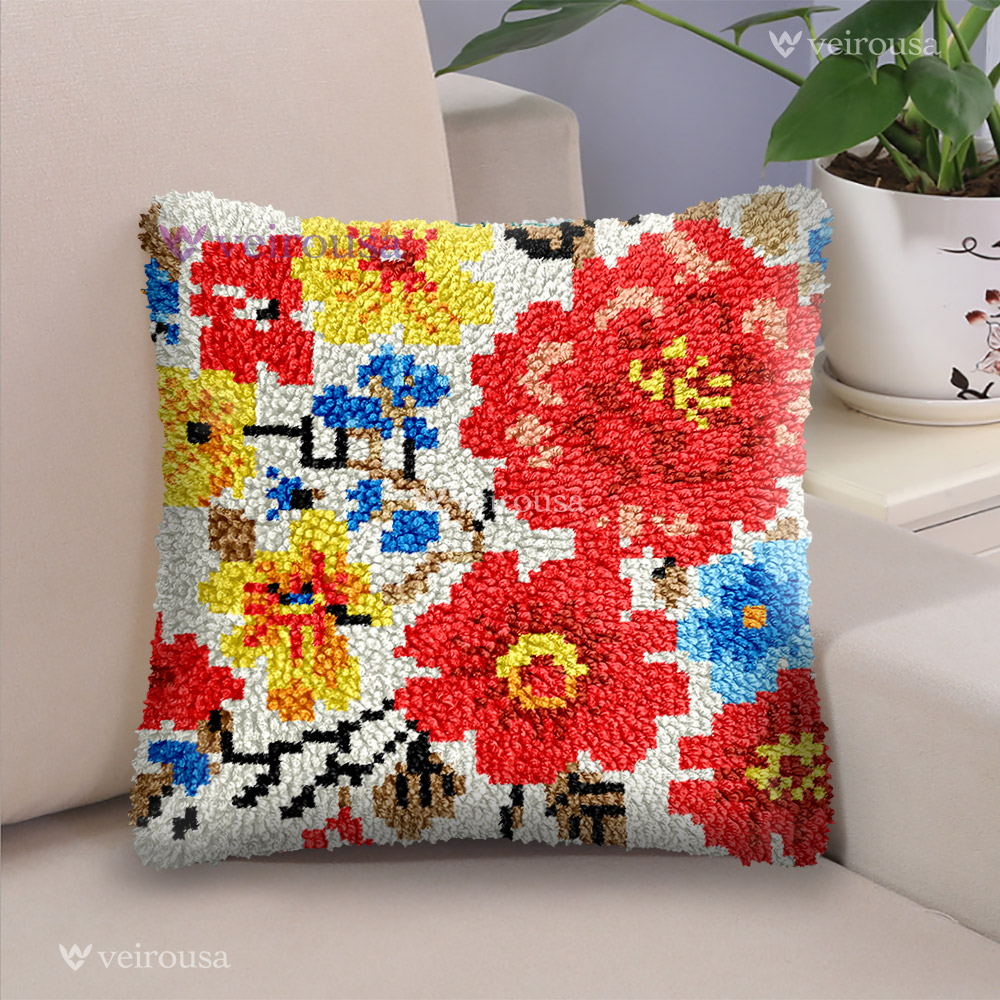 Red Flowers - Latch Hook Pillow Kit