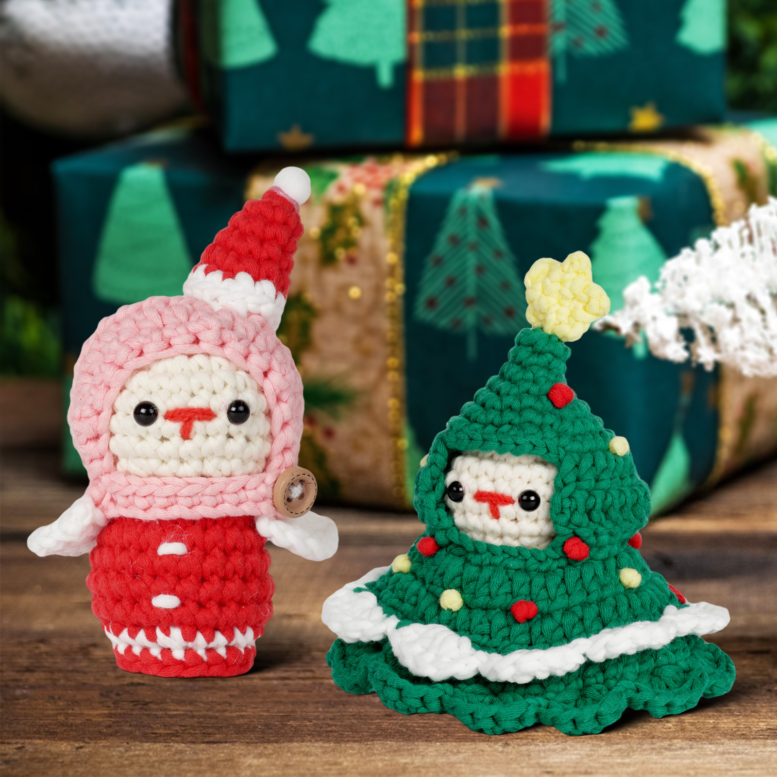 Christmas Dressup Dolls - Crochet Kit - LOLCrochet
