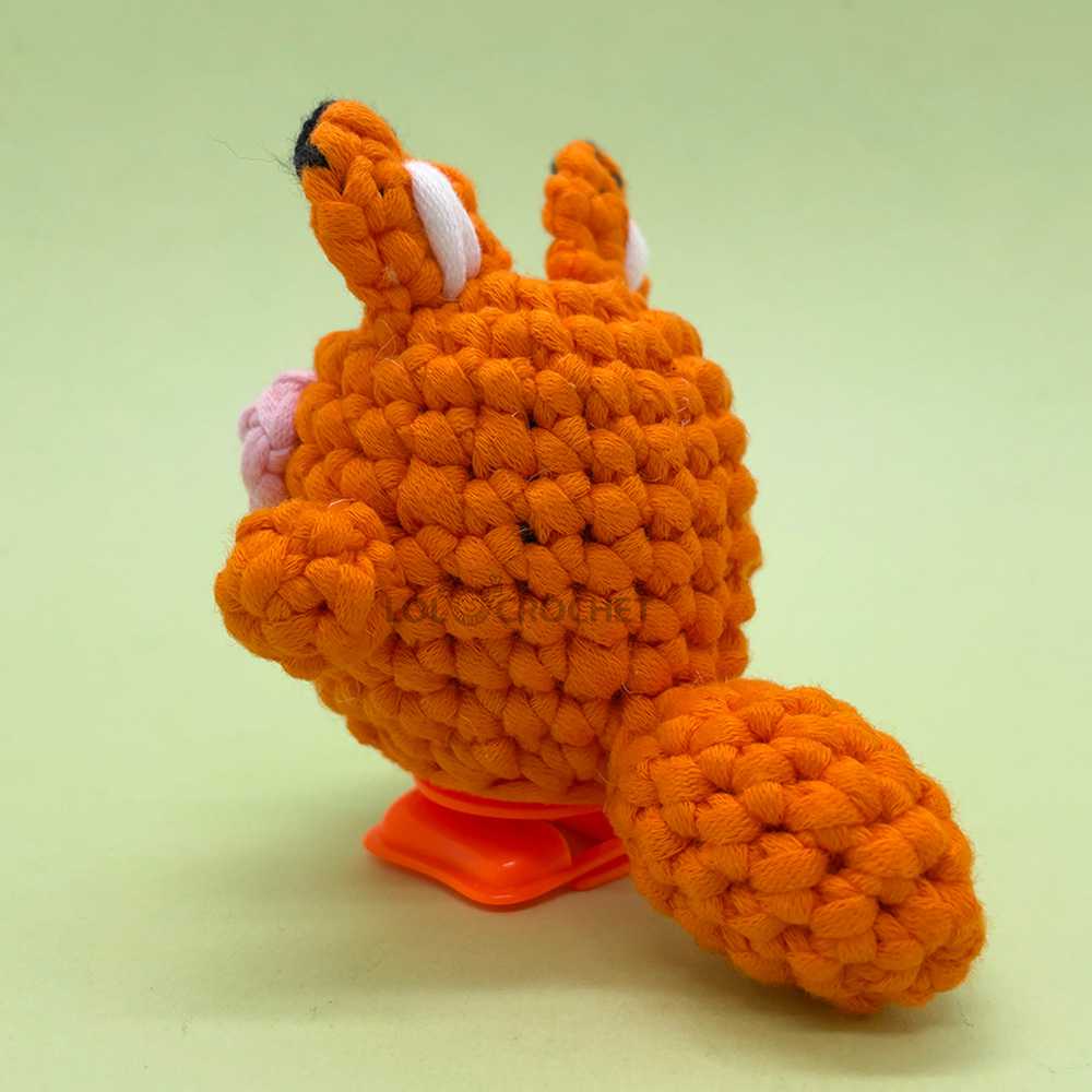 Can Walking Fox - Crochet Kit - LOLCrochet