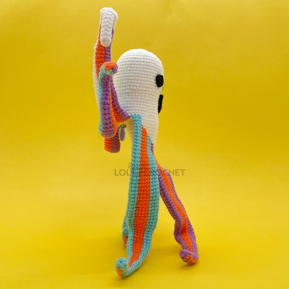 Halloween Ghost  - Crochet Kit - LOLCrochet