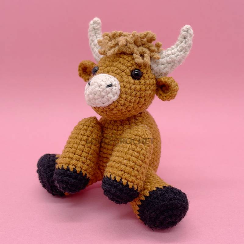 Highland Cow - Crochet Kit - LOLCrochet