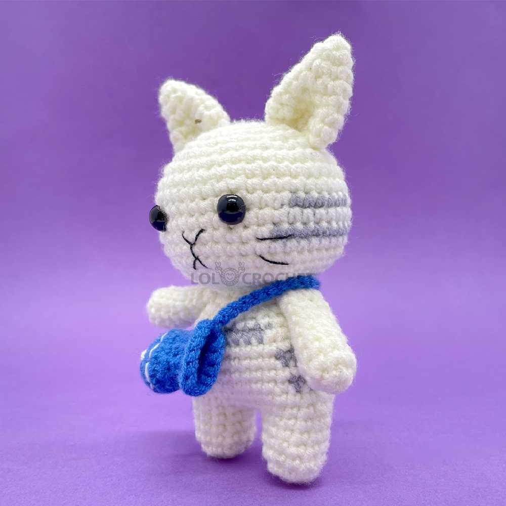 Cat with Fish Bag - Crochet Kit - LOLCrochet