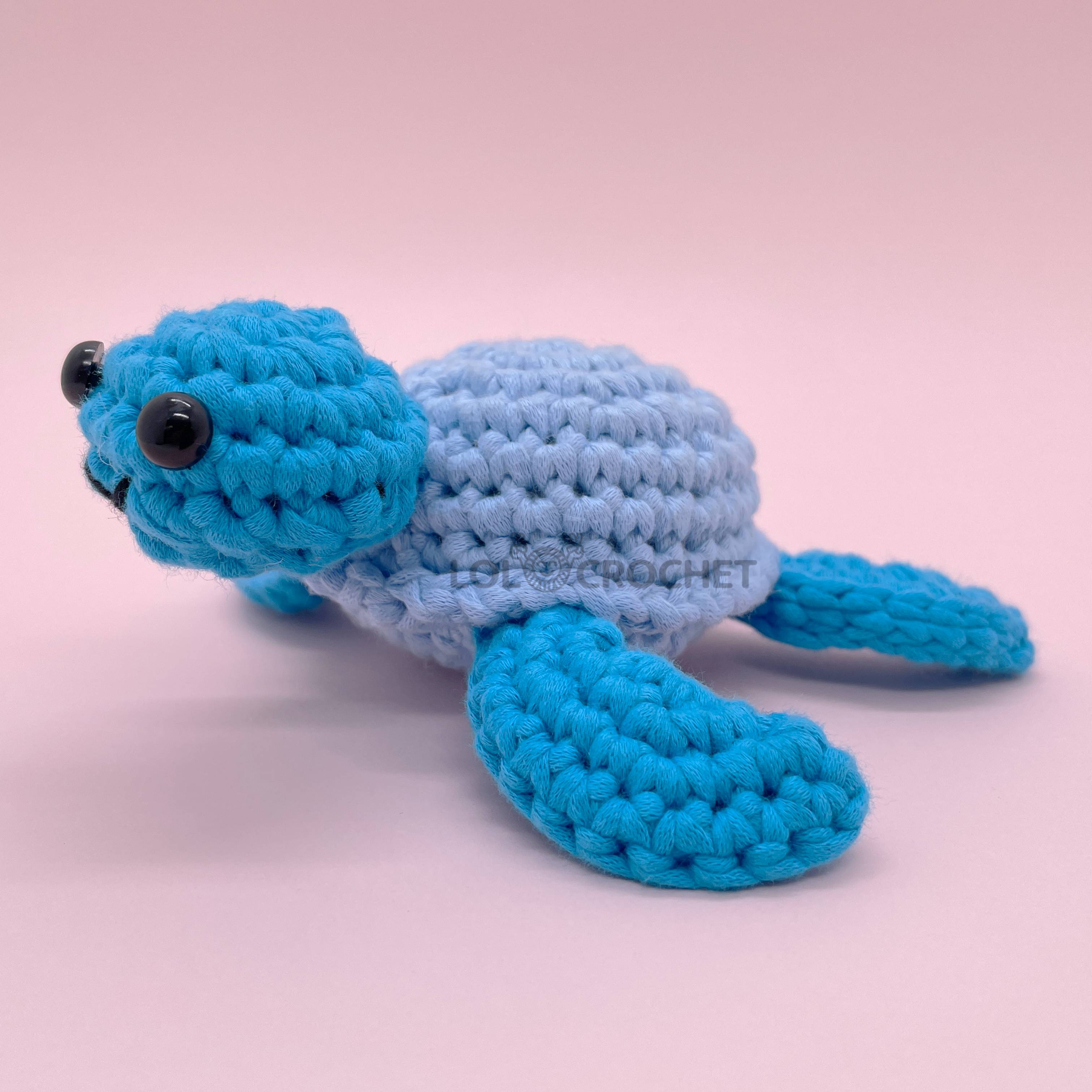 Colorful Sea Turtles - Crochet Kit - LOLCrochet
