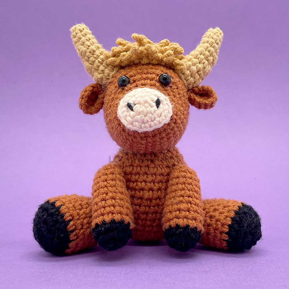LOLCROCHET Baby Highland Cow - Crochet Kit - LOLCrochet