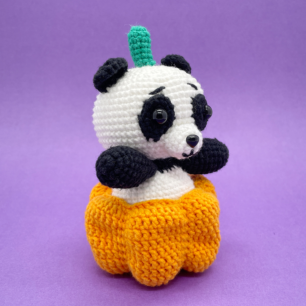 Pumpkin Panda - Crochet Kit - LOLCrochet