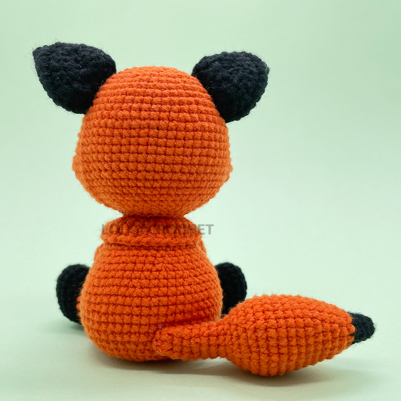 Clever Fox - Crochet Kit - LOLCrochet