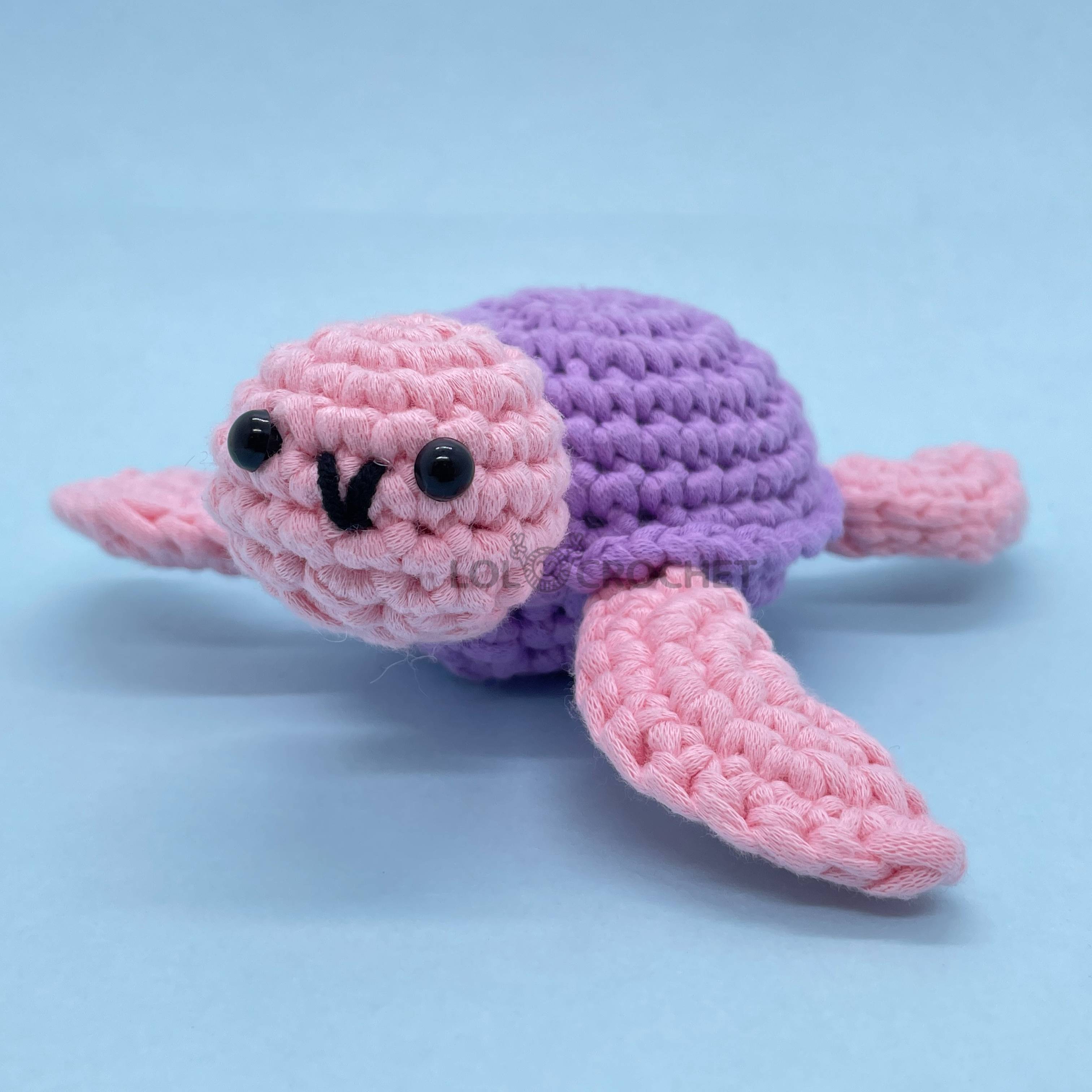 Colorful Sea Turtles - Crochet Kit - LOLCrochet
