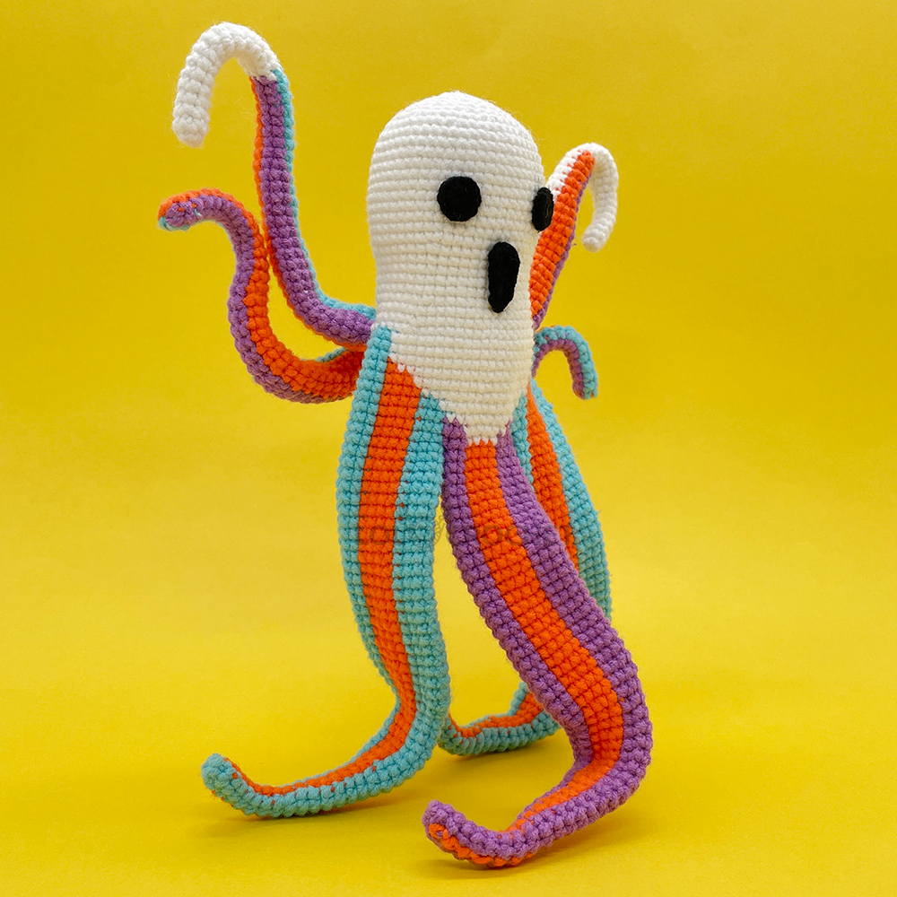 Halloween Ghost  - Crochet Kit - LOLCrochet