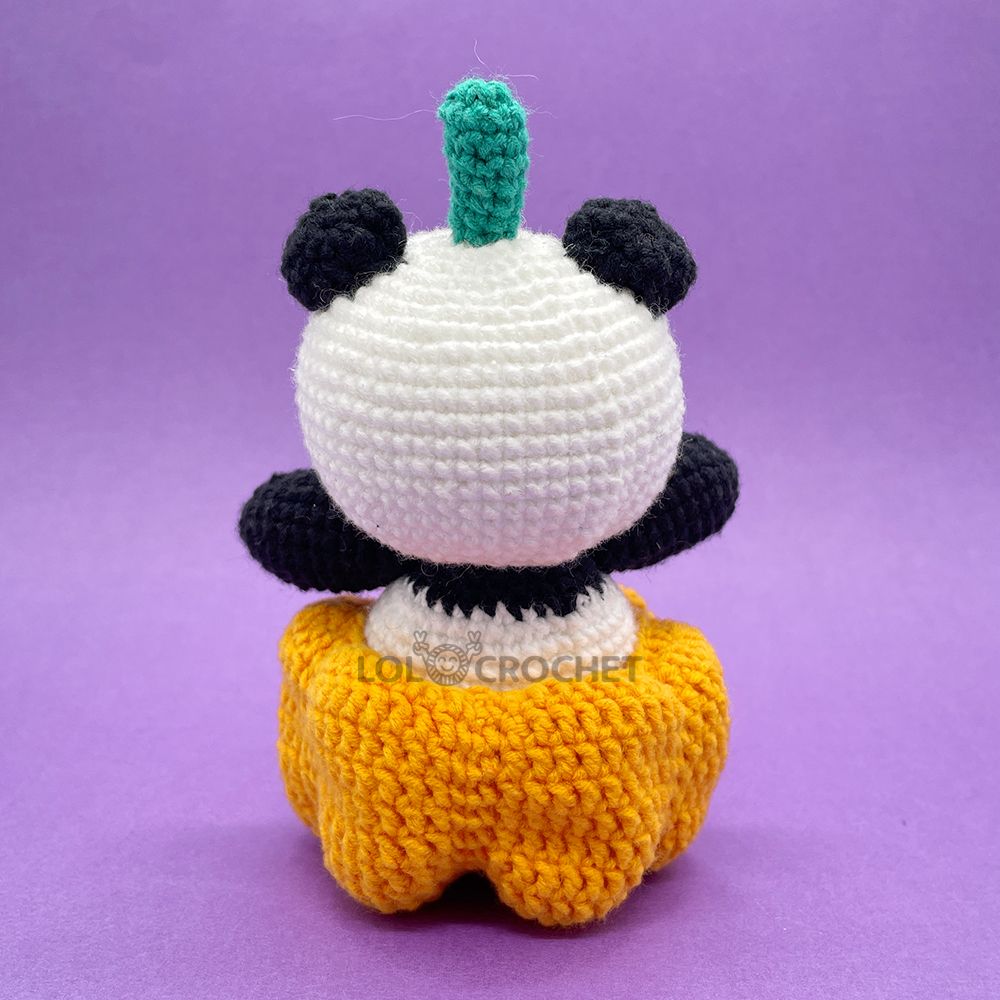 Pumpkin Panda - Crochet Kit - LOLCrochet