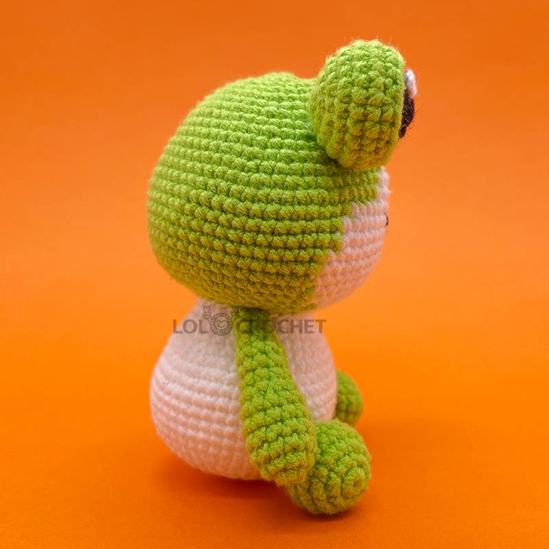Big Eye Frog - Crochet Kit - LOLCrochet