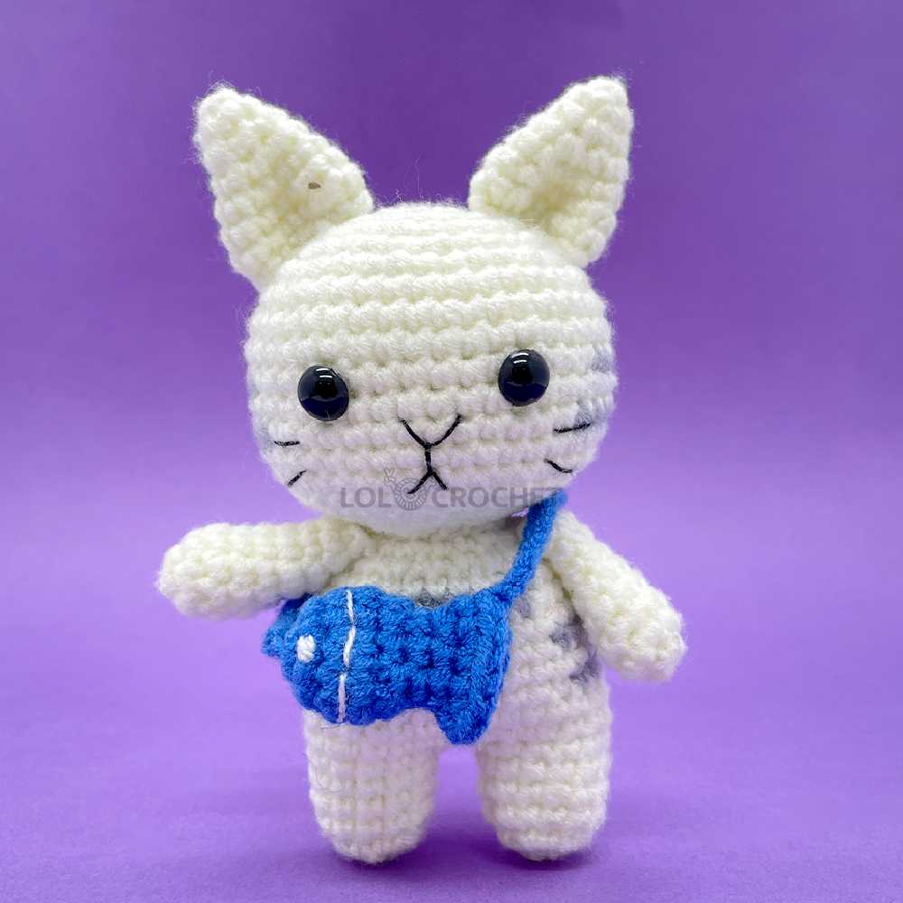 Cat with Fish Bag - Crochet Kit - LOLCrochet