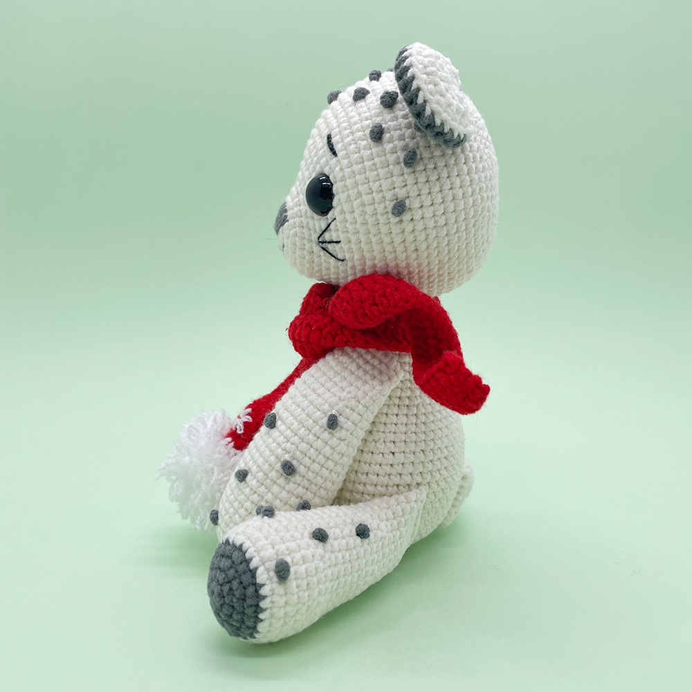 Snow Leopard Sisters - Crochet Kit - LOLCrochet