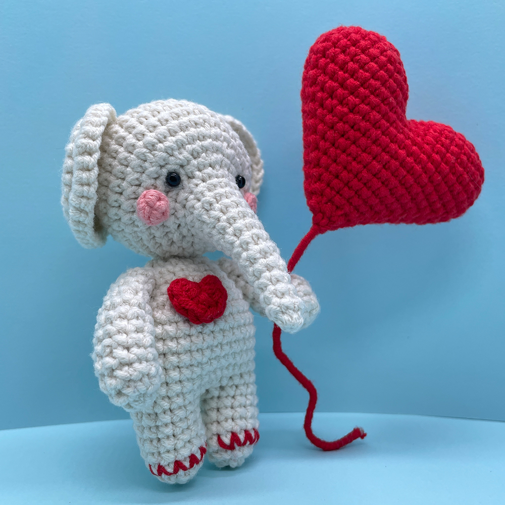Love Elephant - Crochet Kit - LOLCrochet