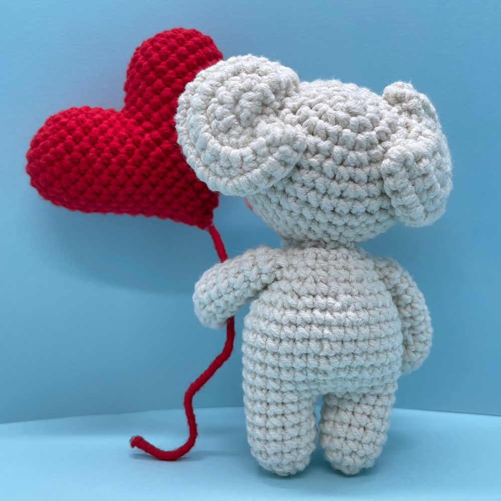 Love Elephant - Crochet Kit - LOLCrochet