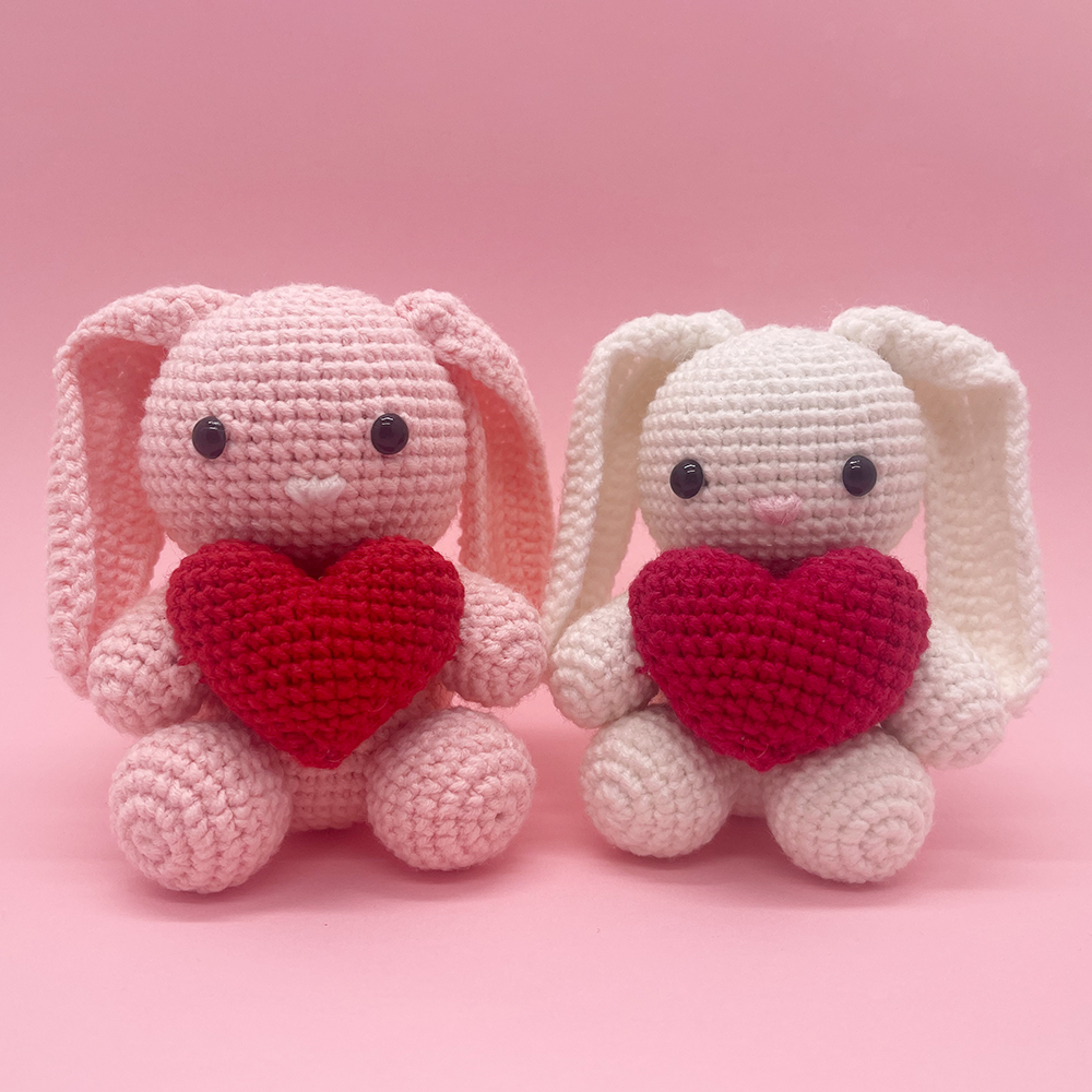 Bunny with a Heart - Crochet Kit - LOLCrochet