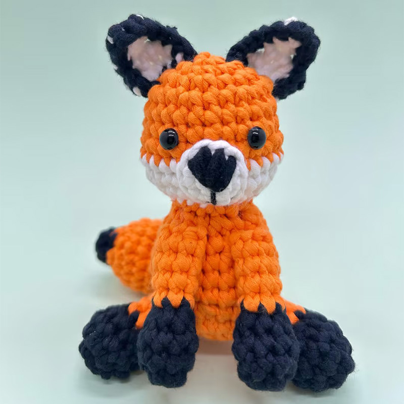 Lovely Fox - Crochet Kit - LOLCrochet