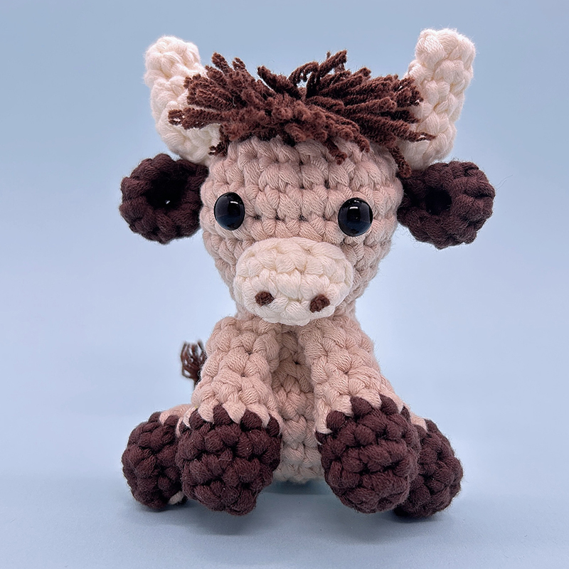 Dark Brown Highland Cow - Crochet Kit - LOLCrochet