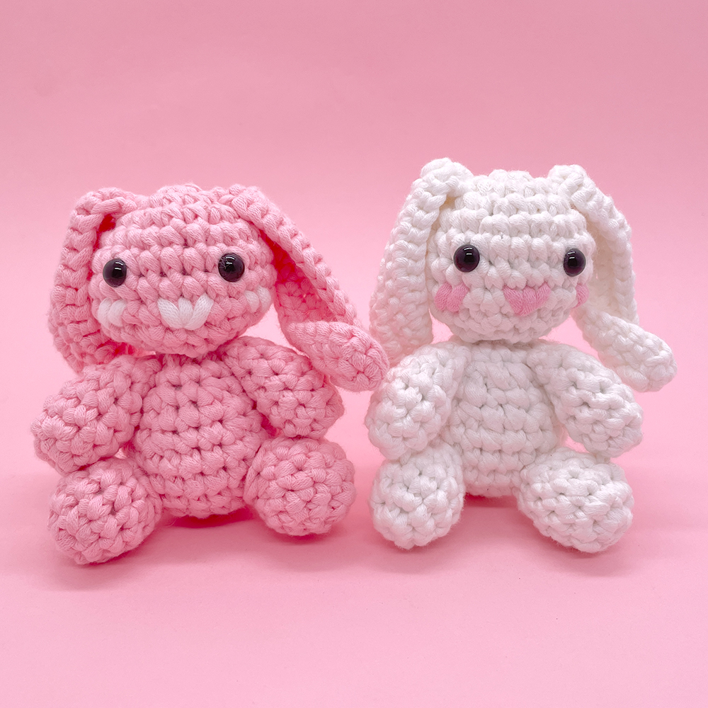 Lovely Bunny - Crochet Kit - LOLCrochet