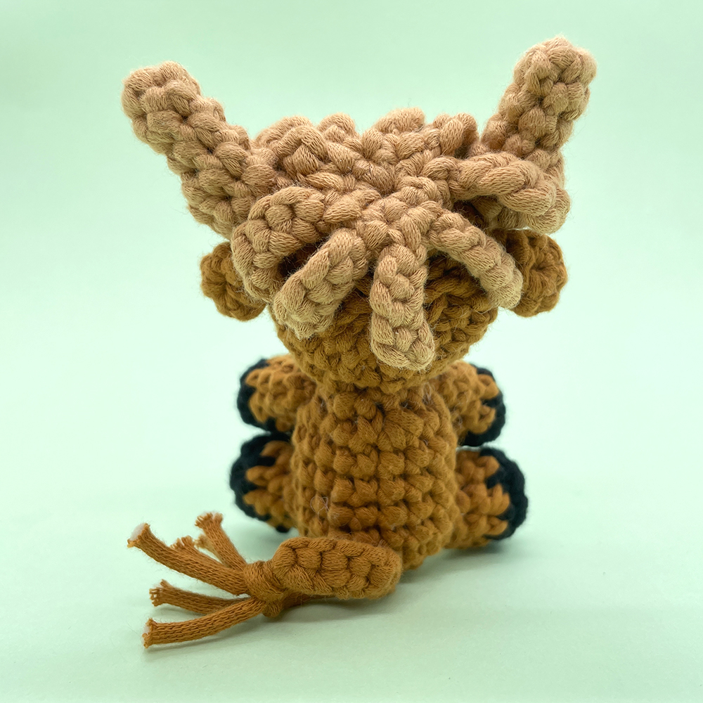 Lovely Highland Cows - Crochet Kit - LOLCrochet