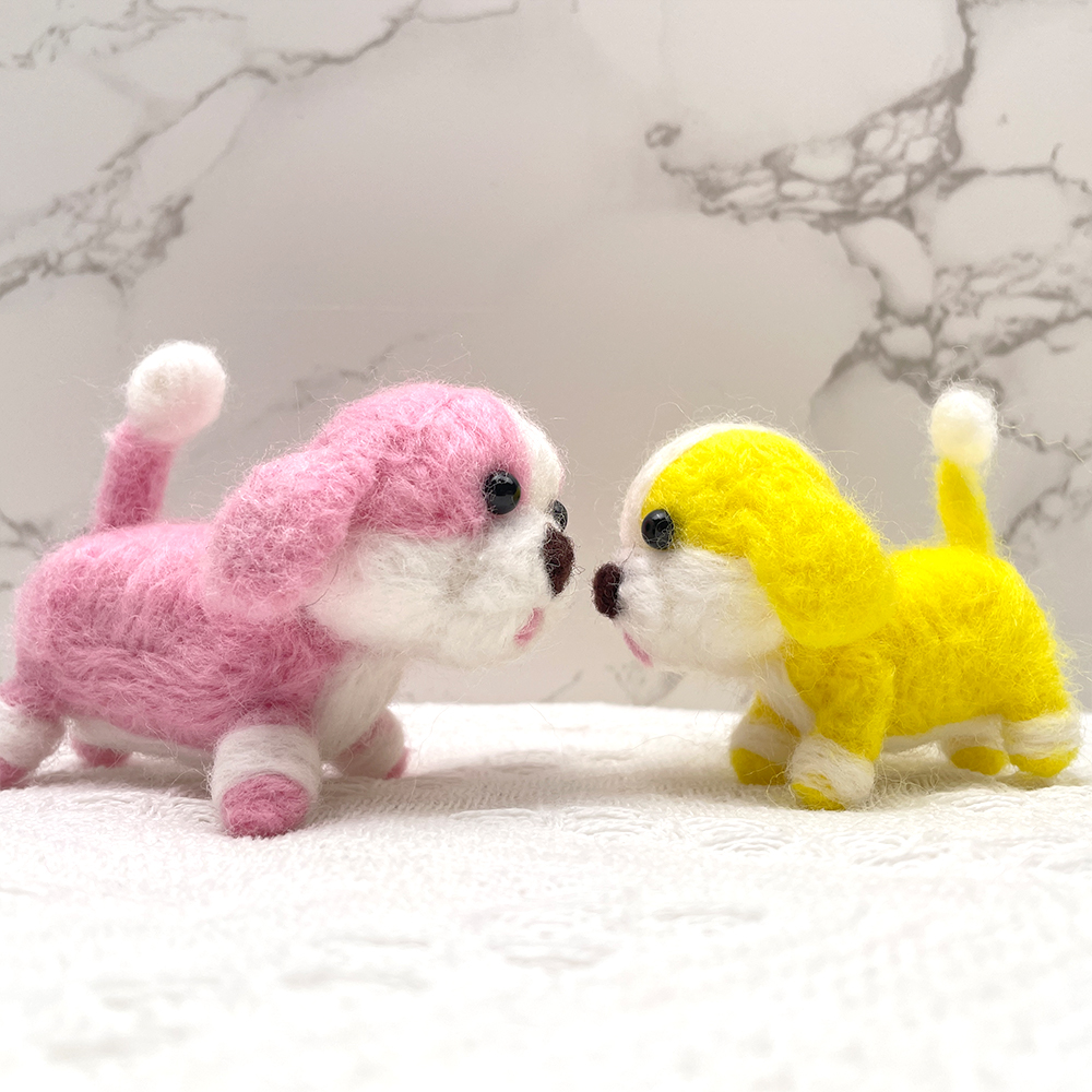 Pinkie Felt Animals Needle Felting Kit - PokeaFluffy