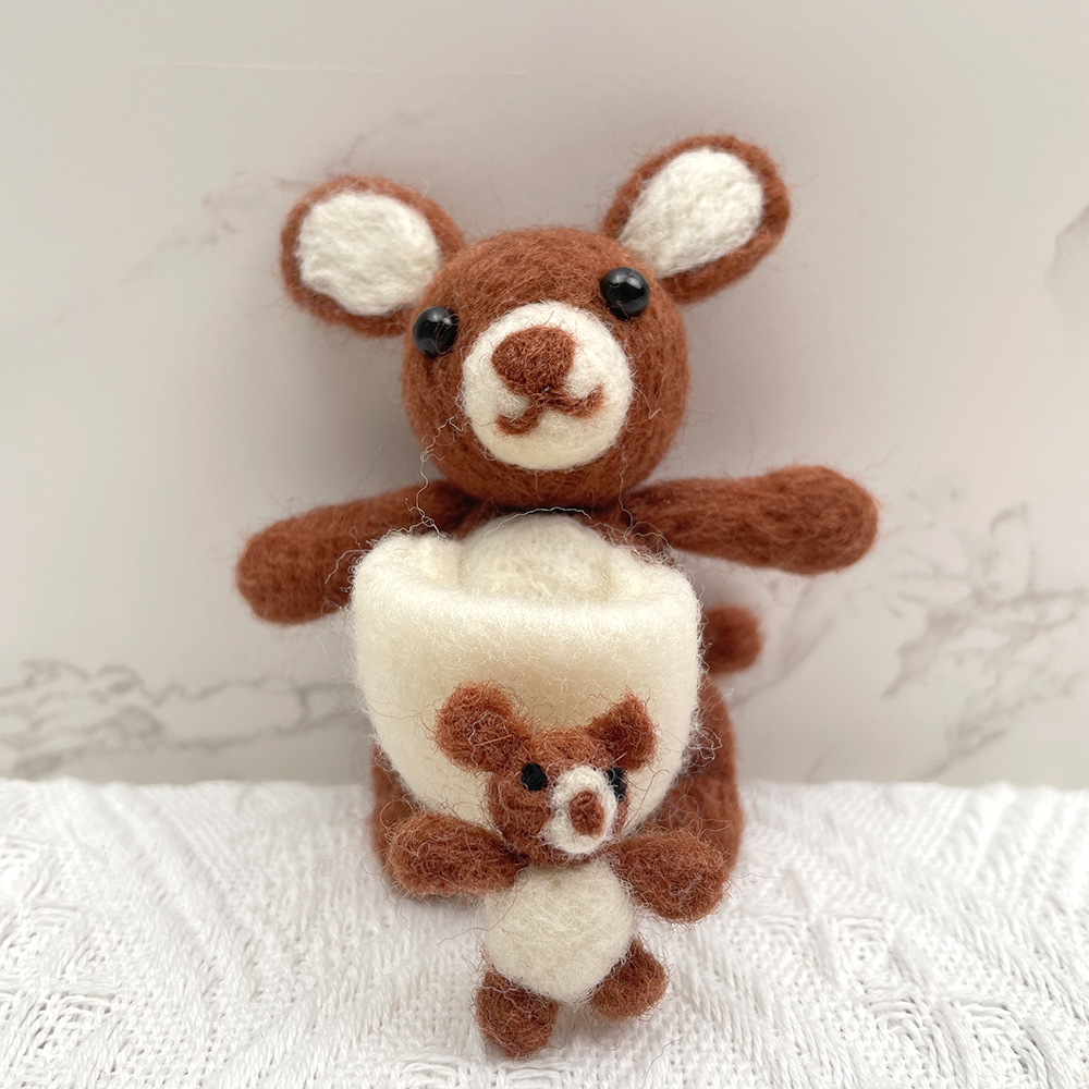 Kanga Felt Animals Needle Felting Kit - PokeaFluffy