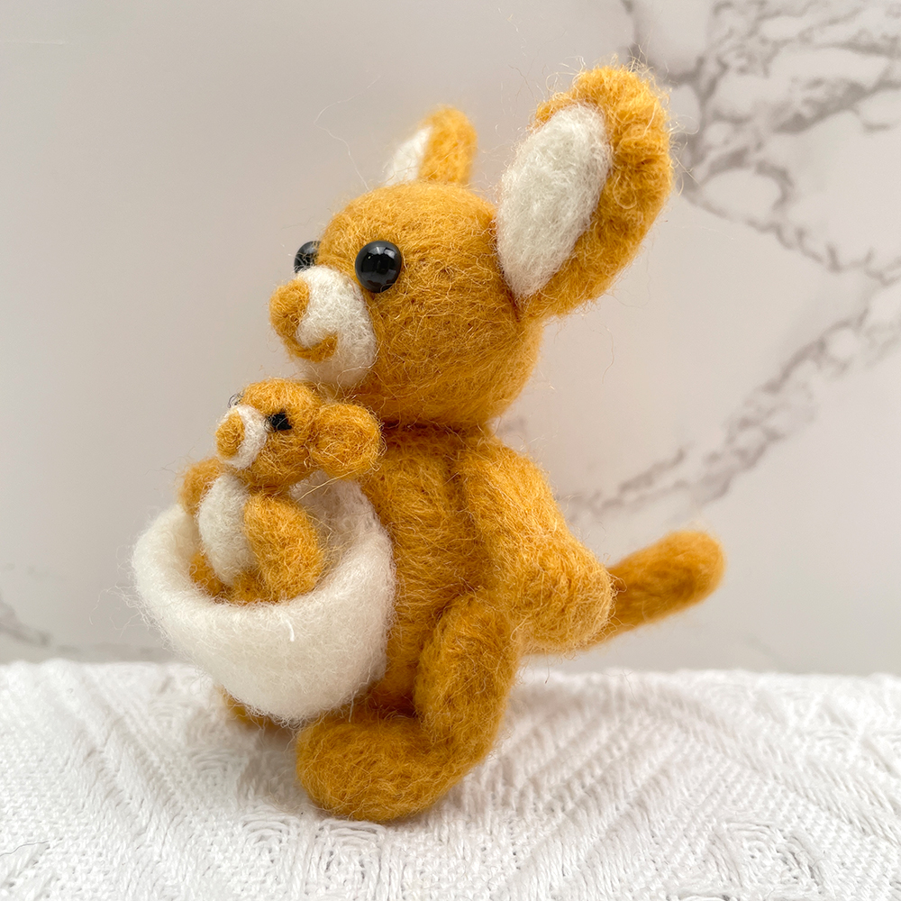 Kanga Felt Animals Needle Felting Kit - PokeaFluffy